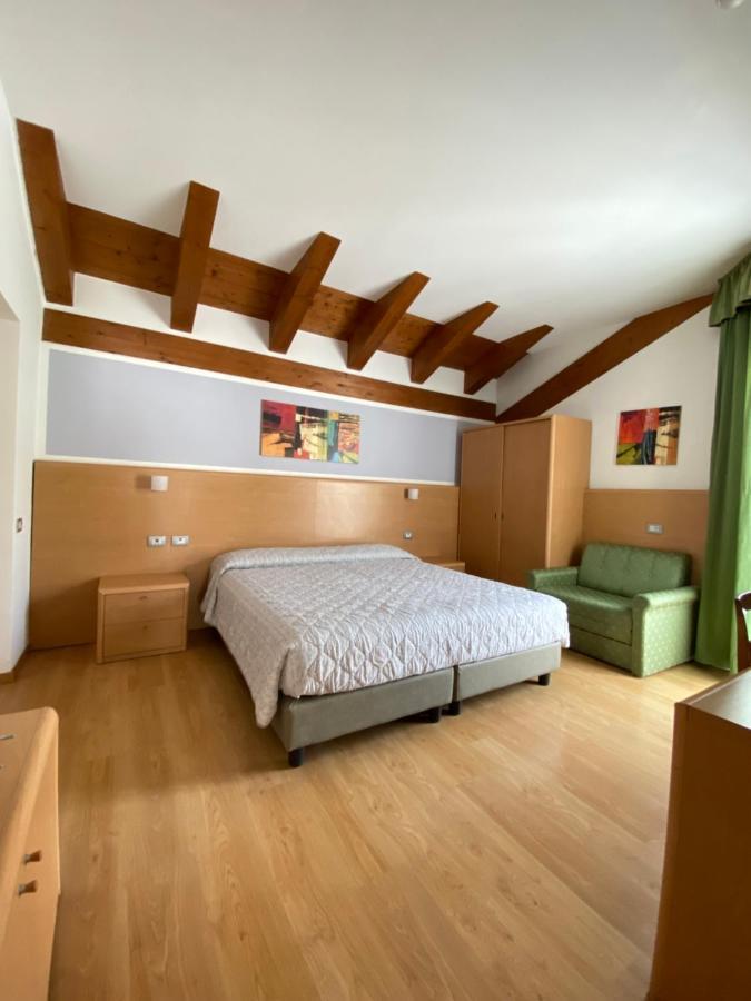 Al Brenta Hotell Levico Terme Exteriör bild
