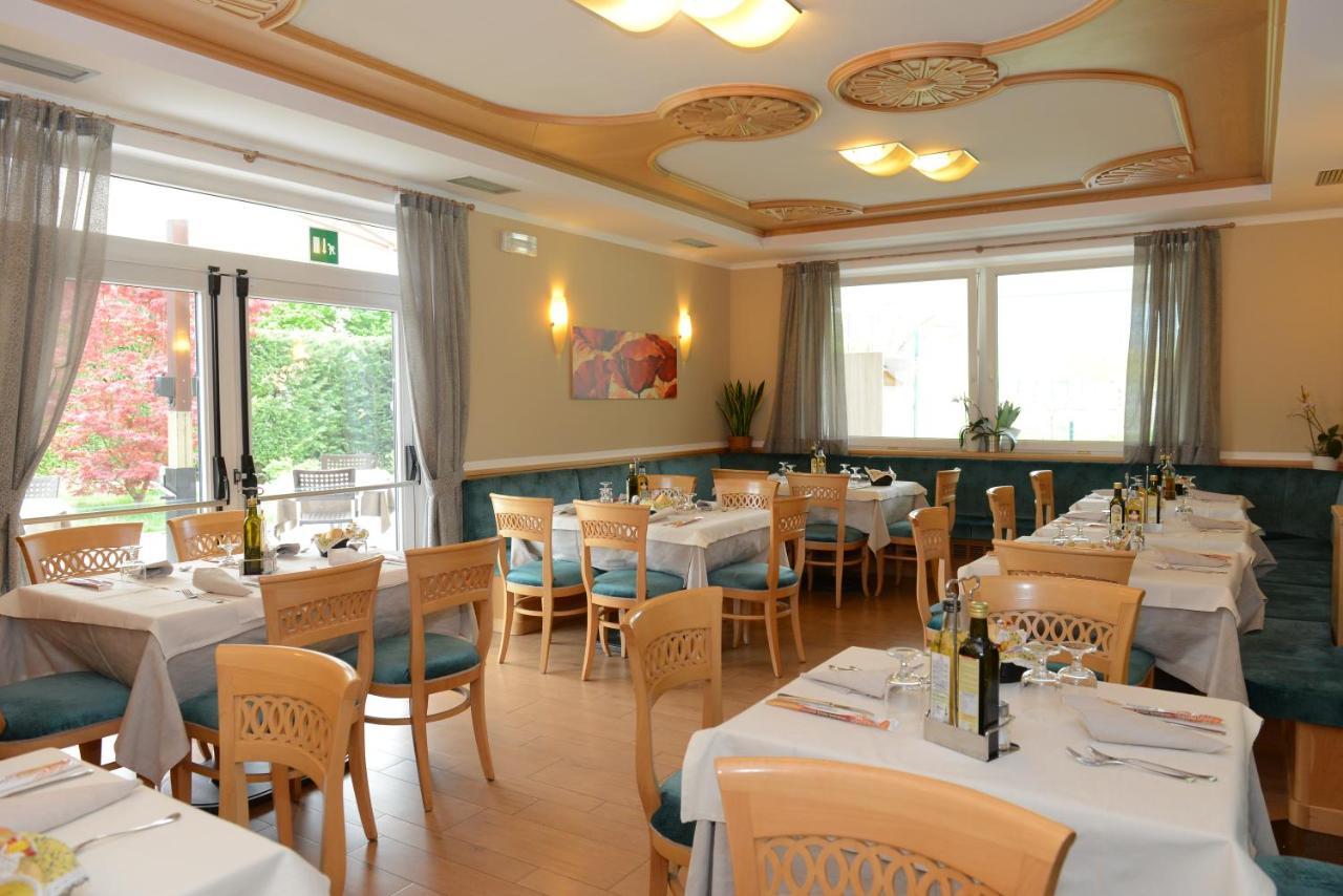 Al Brenta Hotell Levico Terme Exteriör bild